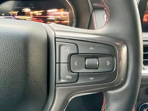Used 2024 Chevrolet Suburban RST w/ Luxury Package AWD/4WD image 8