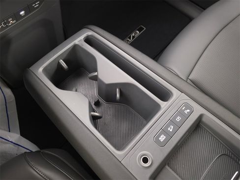 Used 2026 Kia EV9 Light image 29