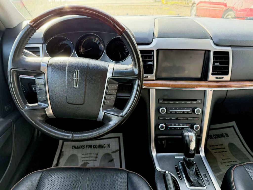 Used 2012 Lincoln MKZ FWD image 14