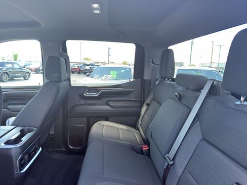 Used 2023 GMC Sierra 1500 Elevation w/ X31 Off-Road Package AWD/4WD image 34