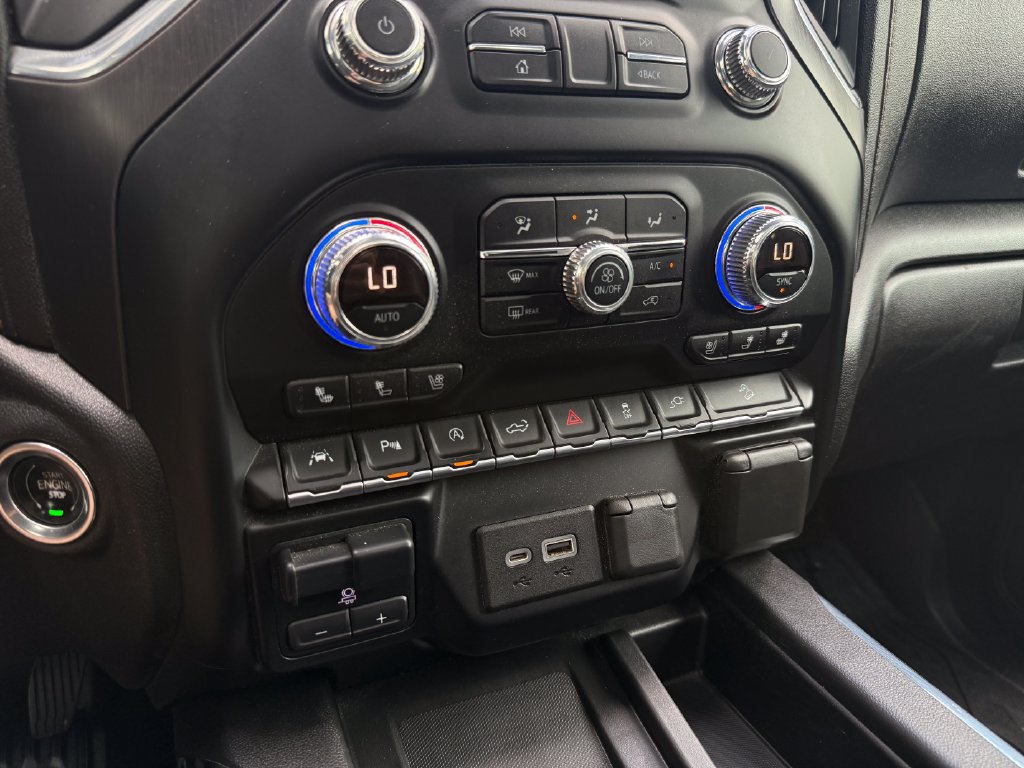 Used 2019 GMC Sierra 1500 AT4 w/ AT4 Premium Package AWD/4WD image 26