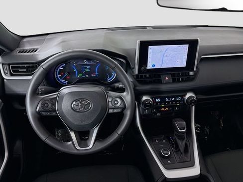 Used 2024 Toyota RAV4 SE w/ Convenience Package AWD/4WD image 25