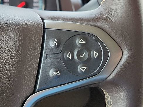 Used 2018 Chevrolet Tahoe LT w/ LT Signature Package RWD image 18