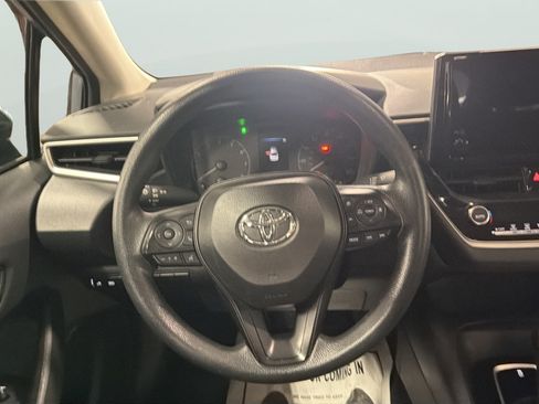 Used 2024 Toyota Corolla LE FWD image 22