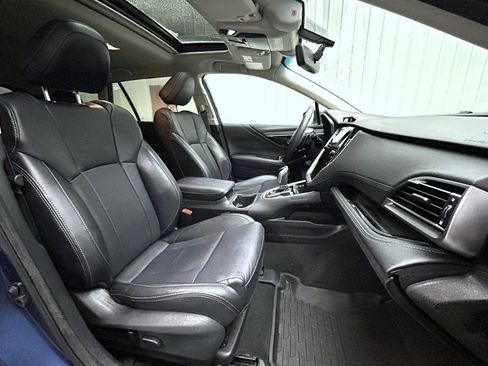 Used 2022 Subaru Outback Limited image 15