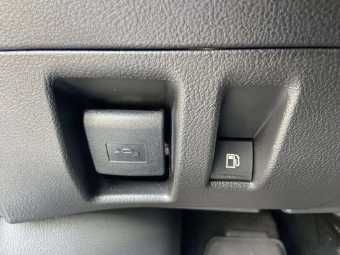 Used 2026 Toyota Grand Highlander AWD Hybrid image 31