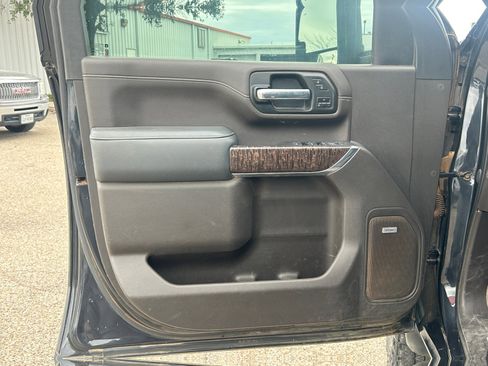 Used 2021 GMC Sierra 3500 Denali w/ Technology Package image 27