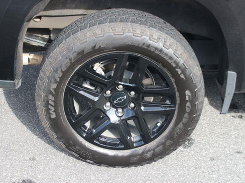Used 2024 Chevrolet Silverado 1500 High Country w/ Midnight Edition AWD/4WD image 40