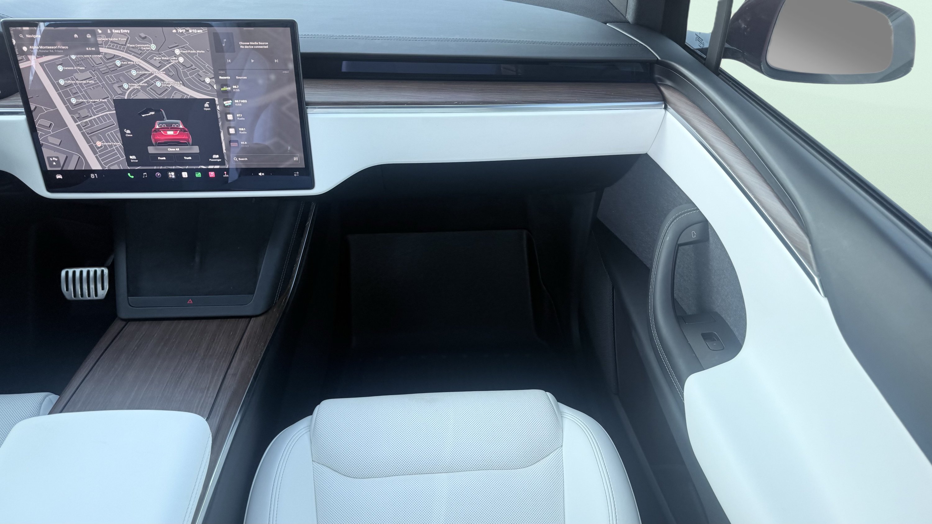 Used 2022 Tesla Model X AWD/4WD image 49