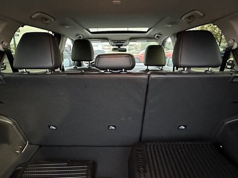 Certified 2024 Nissan Rogue SV w/ SV Premium Package image 19