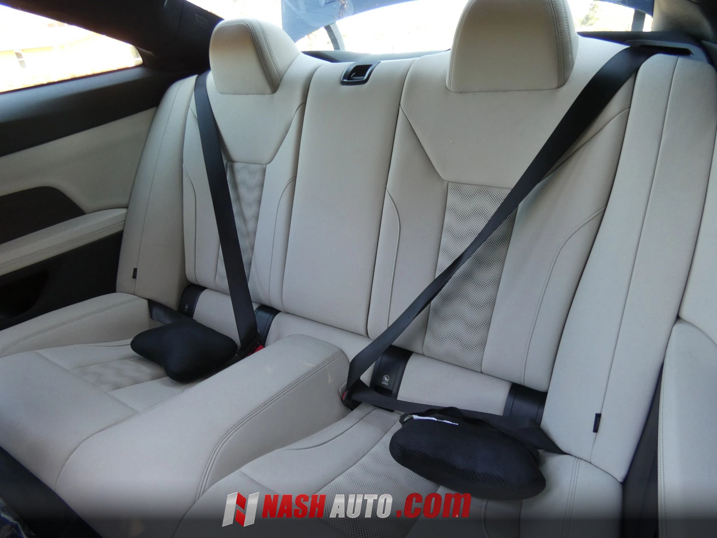 Used 2022 BMW M4 Coupe RWD image 46