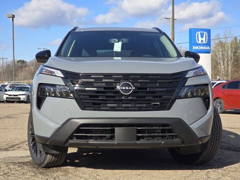 New 2026 Nissan Rogue SV image 8