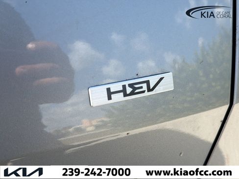New 2026 Kia Sportage LX FWD image 11