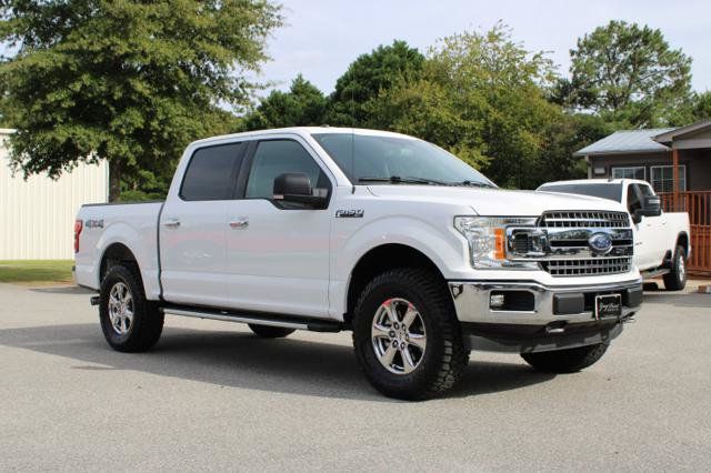 Used 2018 Ford F150 XLT w/ Equipment Group 302A Luxury AWD/4WD image 3