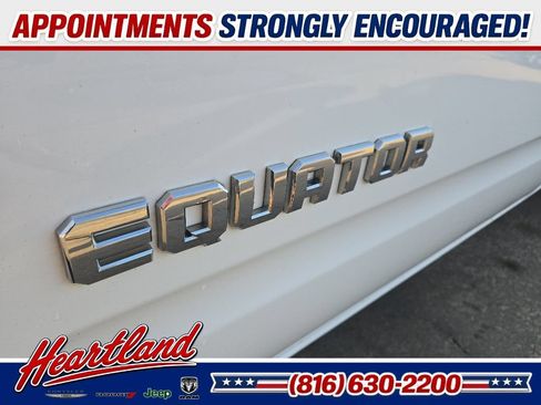 Used 2012 Suzuki Equator Sport AWD/4WD image 17