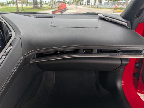 Used 2020 Chevrolet Corvette Stingray Preferred Cpe w/ 2LT Preferred Equipment Group image 20