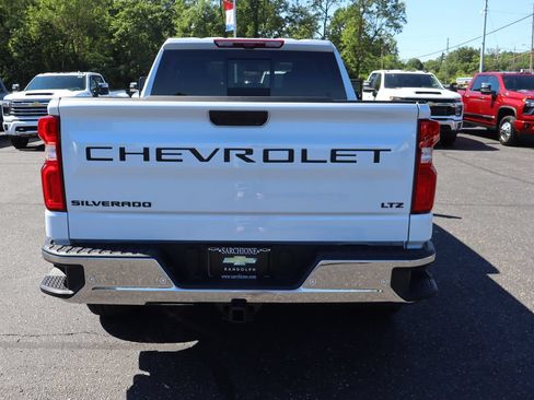 New 2026 Chevrolet Silverado 1500 LTZ w/ LTZ Premium Package AWD/4WD image 28