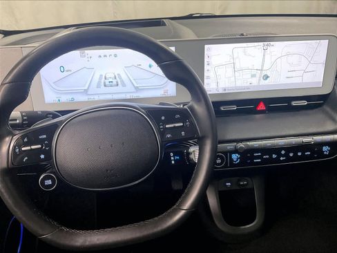 Used 2022 Hyundai Ioniq 5 Limited image 19