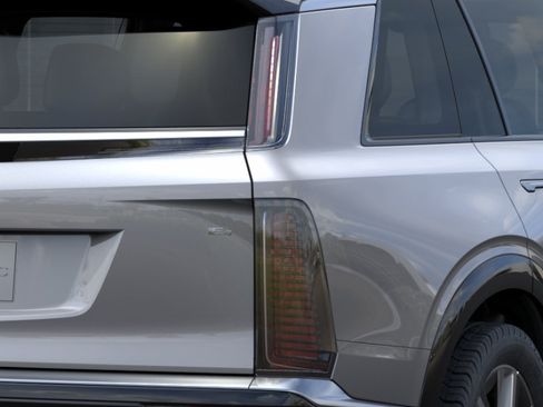 New 2027 Cadillac Vistiq Luxury AWD/4WD image 11