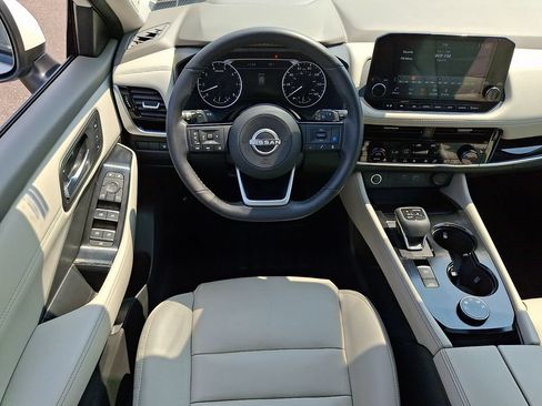 Used 2022 Nissan Rogue SL w/ SL Premium Package AWD/4WD image 11