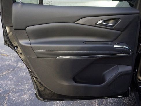 New 2026 Chevrolet Traverse LT w/ Driver Confidence Package image 25