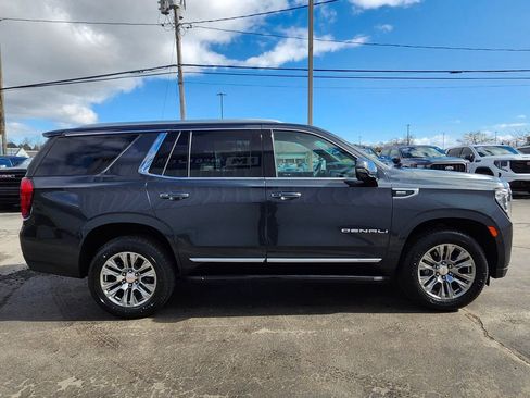 Used 2021 GMC Yukon Denali image 6
