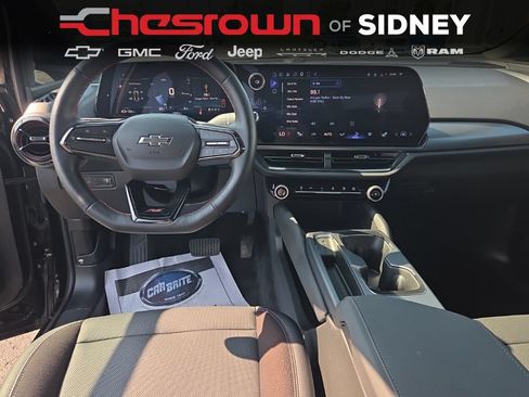Used 2024 Chevrolet Equinox EV RS FWD image 27