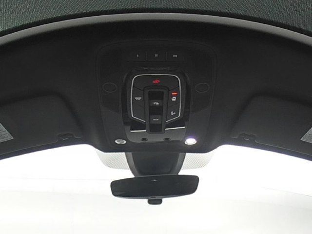 Used 2019 Audi SQ5 Premium Plus AWD/4WD image 38