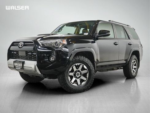 Used 2022 Toyota 4Runner TRD Off-Road Premium AWD/4WD image 1