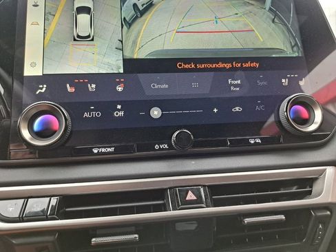 Used 2024 Lexus RX 350 Premium Plus w/ Convenience Package FWD image 11