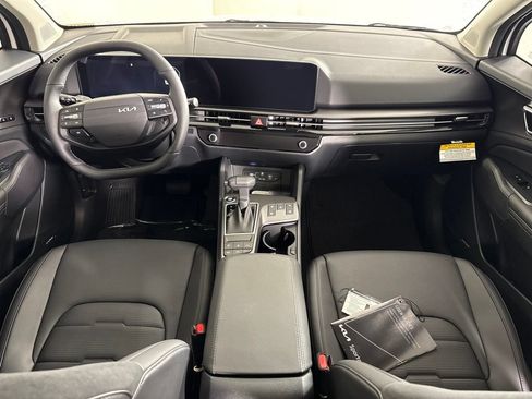 New 2026 Kia Sportage SX FWD image 14