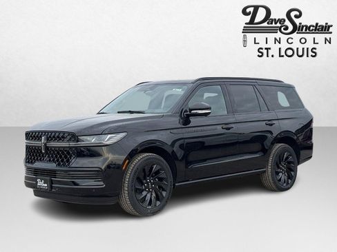 New 2026 Lincoln Navigator Reserve w/ Jet Appearance Package AWD/4WD image 7