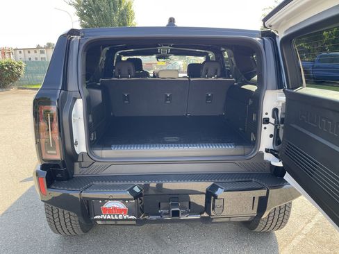 New 2026 GMC Hummer EV SUV image 60