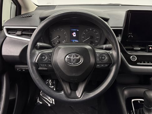 Used 2024 Toyota Corolla LE w/ LE Convenience Package image 23