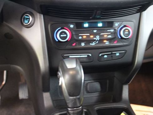 Used 2019 Ford Escape SEL AWD/4WD image 21