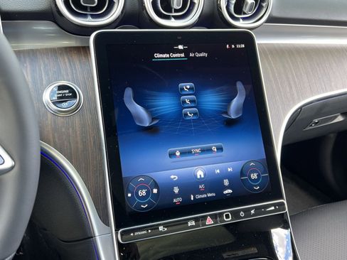 New 2026 Mercedes-Benz C 300 4MATIC Sedan image 19