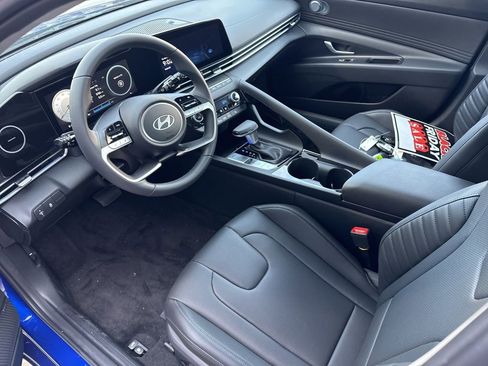 New 2026 Hyundai Elantra Limited image 15