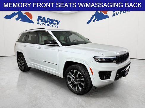 Used 2023 Jeep Grand Cherokee Overland w/ Luxury Tech Group IV AWD/4WD image 2