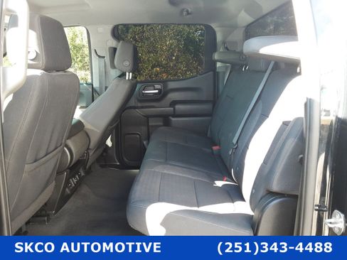 Used 2020 Chevrolet Silverado 1500 LT w/ Convenience Package image 14