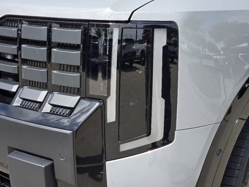 New 2027 Kia Telluride X-Line SX Prestige image 6