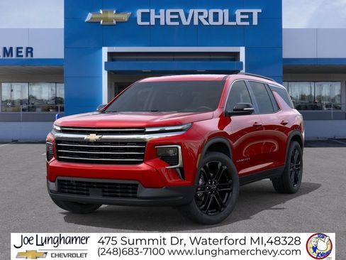New 2027 Chevrolet Traverse LT FWD image 6