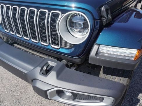 New 2025 Jeep Wrangler Sahara image 10