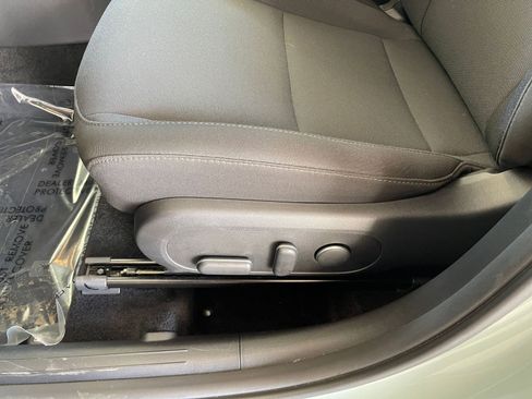 Used 2025 Hyundai Kona SEL image 22