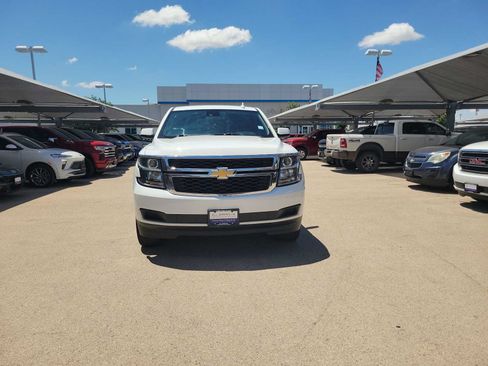 Used 2017 Chevrolet Tahoe LT AWD/4WD image 3