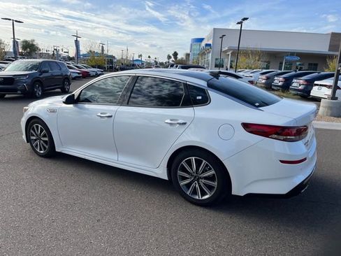 Used 2020 Kia Optima Premium image 2