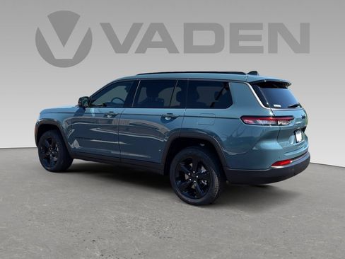 New 2026 Jeep Grand Cherokee L Limited RWD image 21