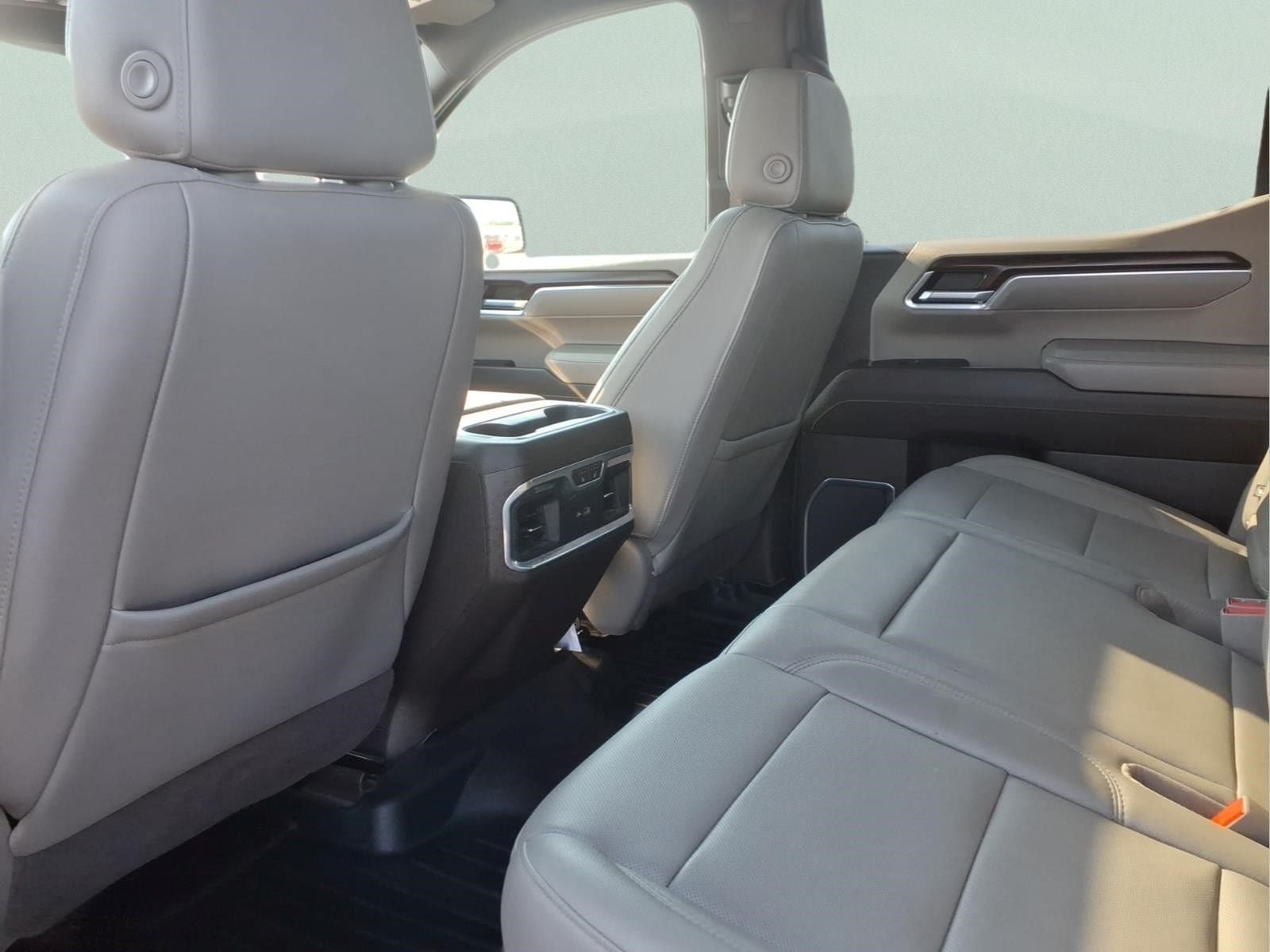 Used 2022 GMC Sierra 1500 SLT w/ SLT Premium Plus Package AWD/4WD image 24
