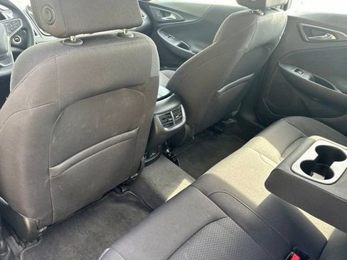 Used 2018 Chevrolet Malibu LT FWD image 50