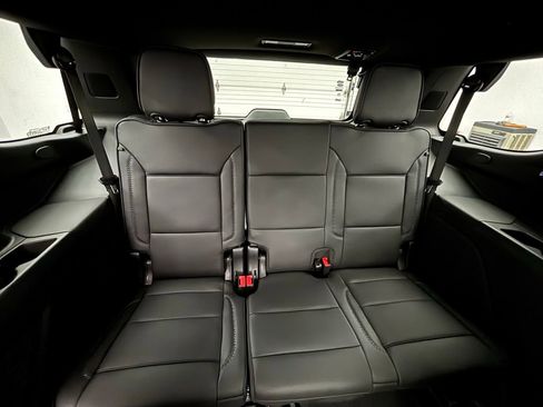 New 2026 GMC Yukon Denali w/ Sun & Power Step Package image 47