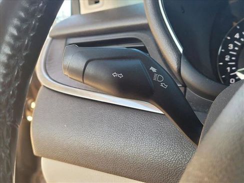 Used 2019 Lincoln MKC Reserve w/ MKC Climate Package image 24